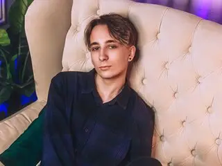 VictorMonaghan webcam porn livejasmine