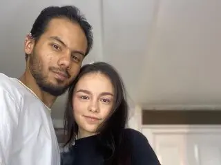 YimiAndJade recorded show toy